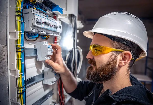 Replacement of circuit breakers